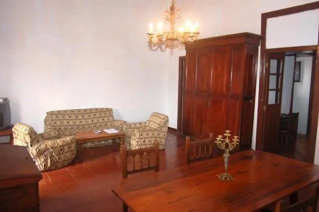 Gbh Casas Portadas La Oliva